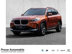 Orange Neu 2025 BMW X1 SUV | 42.799 € (Guter Preis)