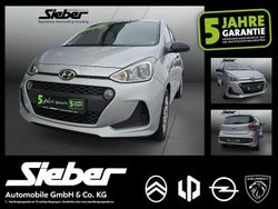 Sleek silver Gebraucht 2017 Hyundai i10 Kleinwagen | 6.990 € (Fairer Preis)