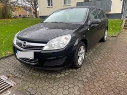 Schwarz Gebraucht 2009 Opel Astra Kombi | 2.999 € (Fairer Preis)