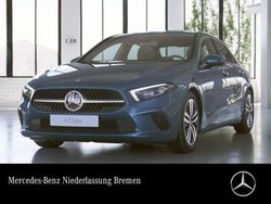 Blau Gebraucht 2022 Mercedes A250 Progressive Limousine | 28.990 € (Etwas zu teuer)