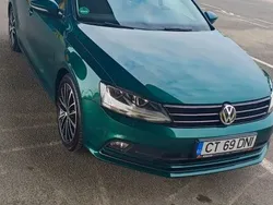 Grün Gebraucht 2017 VW Jetta Allstar Limousine | 14.500 €