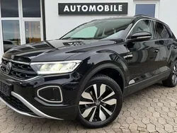 Schwarz Gebraucht 2024 VW T-Roc Move SUV | 30.979 € (Fairer Preis)