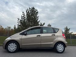 Gold Gebraucht 2005 Mercedes A150 Limousine | 4.800 € (Etwas zu teuer)