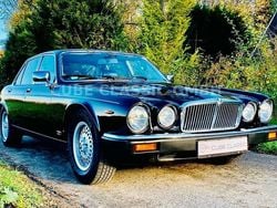 Schwarz Gebraucht 1991 Jaguar XJ12 Limousine | 14.880 €