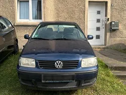 Blau Gebraucht 2001 VW Polo Kleinwagen | 650 € (Guter Preis)