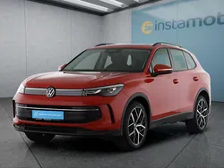 Rot Gebraucht 2024 VW Tiguan SUV | 37.949 € (Guter Preis)