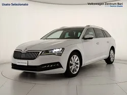Bianco Gebraucht 2019 Skoda Superb Executive Kombi | 17.950 € (Guter Preis)