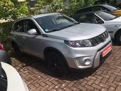 Silber Gebraucht 2017 Suzuki Vitara SUV | 15.999 € (Fairer Preis)