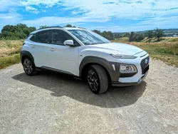 Weiß Gebraucht 2020 Hyundai Kona Style SUV | 18.600 € (Fairer Preis)