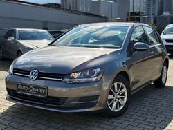 Grau Gebraucht 2017 VW Golf VII Trendline Limousine | 12.990 € (Guter Preis)