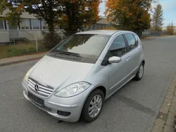 Silber Gebraucht 2008 Mercedes A180 Elegance Limousine | 1.950 €