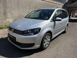 Silber Gebraucht 2014 VW Touran Comfortline Van / Kleinbus | 5.800 € (Guter Preis)