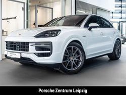 Weiß Gebraucht 2023 Porsche Cayenne E-Hybrid Coupe Coupé | 96.800 € (Guter Preis)