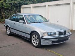 Silber Gebraucht 1997 BMW 328 Coupé | 9.999 € (Fairer Preis)