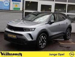 Kontrast grau/schwarz Gebraucht 2024 Opel Mokka SUV | 20.995 € (Guter Preis)