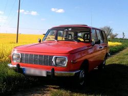 Rot Gebraucht 1983 Wartburg 353 Kombi | 8.988 €