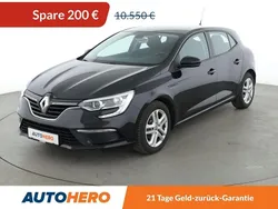 Schwarz Gebraucht 2017 Renault Mégane IV Play Limousine | 10.350 € (Etwas zu teuer)