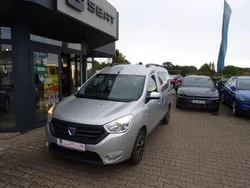 Silber Gebraucht 2013 Dacia Dokker Lauréate Van | 6.500 €