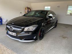 Schwarz Gebraucht 2015 Mercedes CLA45 AMG Shooting Brake AMG Kombi | 21.999 € (Fairer Preis)