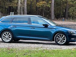 Blau Gebraucht 2016 Skoda Superb Kombi | 14.900 € (Fairer Preis)