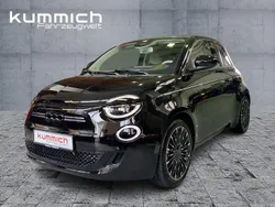 Schwarz Gebraucht 2023 Fiat 500e La Prima Cabrio | 26.990 €