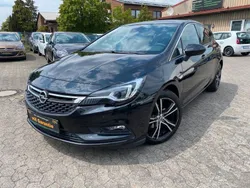Schwarz Gebraucht 2015 Opel Astra Innovation Limousine | 10.390 € (Fairer Preis)
