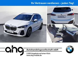 Alpinweiß Gebraucht 2024 BMW 218 M Sport Van / Kleinbus | 30.320 € (Fairer Preis)