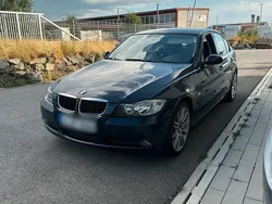 Blau Gebraucht 2007 BMW 320 Limousine | 6.300 € (Teuer)
