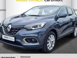 Grau Gebraucht 2021 Renault Kadjar Business SUV | 18.875 € (Fairer Preis)