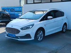 Weiß Gebraucht 2021 Ford S-MAX Titanium Van / Kleinbus | 29.790 € (Fairer Preis)