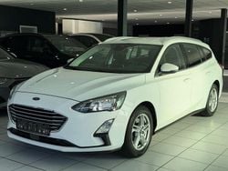 Weiß Gebraucht 2020 Ford Focus Cool & Connect Limousine | 10.990 € (Superpreis)