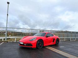 Rot Gebraucht 2021 Porsche Cayman GTS Coupé | 69.950 € (Guter Preis)