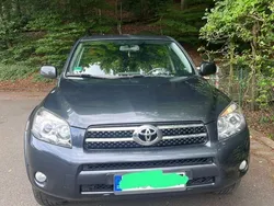 Grau Gebraucht 2008 Toyota RAV4 Sol SUV | 8.100 € (Etwas zu teuer)