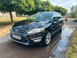 Schwarz Gebraucht 2012 Ford Mondeo Individual Kombi | 4.950 € (Fairer Preis)