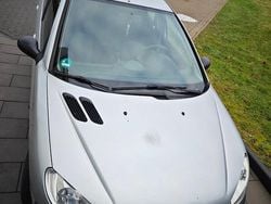 Silber Gebraucht 2004 Peugeot 206 Filou Kleinwagen | 900 € (Guter Preis)