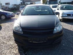 Schwarz Gebraucht 2008 Opel Astra GTC Coupé | 1.170 € (Fairer Preis)