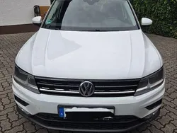 Weiß Gebraucht 2017 VW Tiguan Sound SUV | 16.900 € (Guter Preis)
