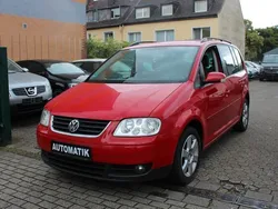 Rot Gebraucht 2005 VW Touran Highline Van / Kleinbus | 2.750 € (Etwas zu teuer)