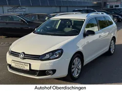Weiß Gebraucht 2011 VW Golf VI Style Kombi | 6.990 € (Fairer Preis)