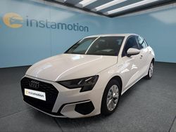 Weiß Gebraucht 2023 Audi A3 Sportback e-tron Limousine | 24.699 € (Fairer Preis)