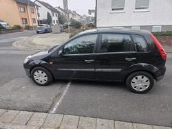 Schwarz Gebraucht 2007 Ford Fiesta Limousine | 1.700 € (Fairer Preis)