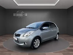 Silber Gebraucht 2008 Toyota Yaris Team Limousine | 5.490 € (Etwas zu teuer)