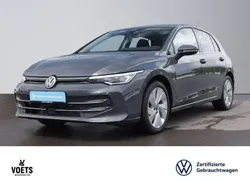 Grau Gebraucht 2024 VW Golf VIII Style Limousine | 30.680 € (Fairer Preis)