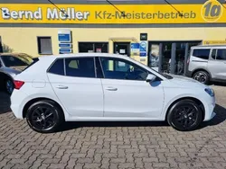 Moonweiss metallic Neu 2025 Skoda Fabia Selection Limousine | 18.495 € (Fairer Preis)