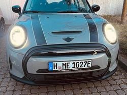 Grau Gebraucht 2021 Mini Cooper SE Essential Kleinwagen | 14.600 € (Guter Preis)