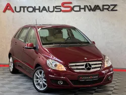 Weinrot metallic Gebraucht 2010 Mercedes B180 Van / Kleinbus | 9.890 € (Teuer)