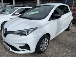 Weiß Gebraucht 2021 Renault Zoe Life Kleinwagen | 11.490 € (Superpreis)