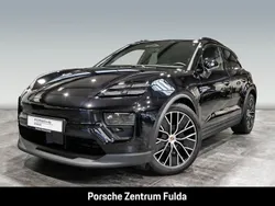 Tiefschwarzmetallic Gebraucht 2024 Porsche Macan SUV | 82.890 € (Etwas zu teuer)