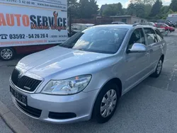 Silber Gebraucht 2012 Skoda Octavia Kombi | 4.890 € (Teuer)