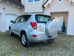 Silber Gebraucht 2006 Toyota RAV4 Sol SUV | 8.500 € (Teuer)